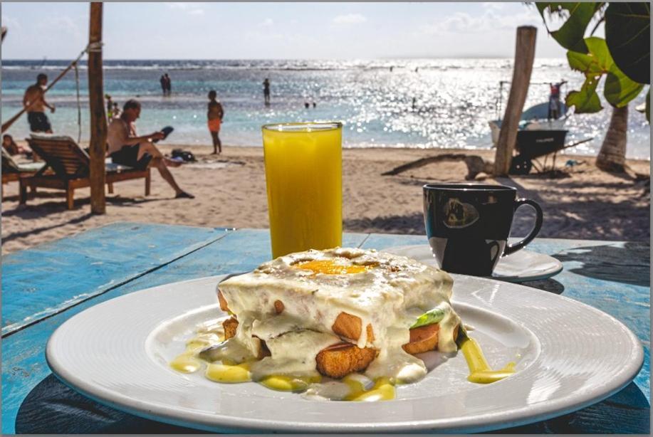 Hotel Blue Reef Frente Al Mar Mahahual Eksteriør bilde